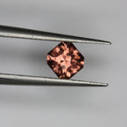 0.95ct Garnet - alternate view 3