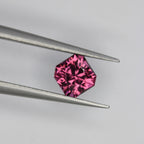 0.95ct Garnet - alternate view 2