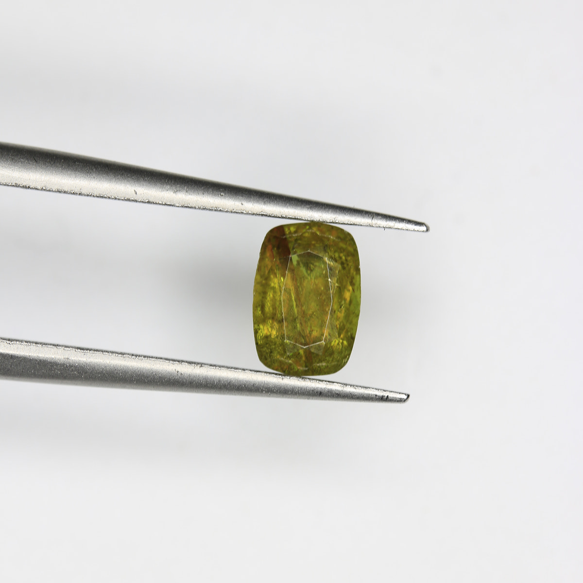 0.95ct Sphene