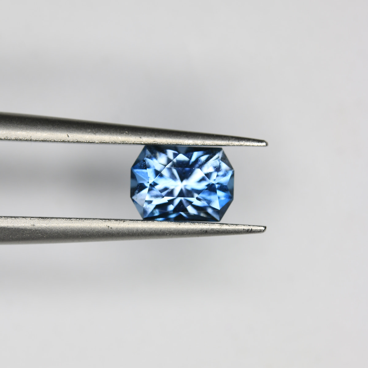 0.95ct Topaz Sky Blue