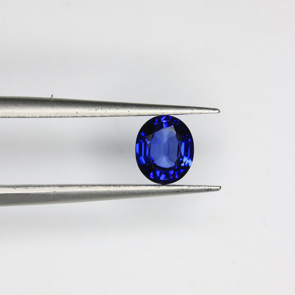 0.96ct Sapphire Royal Blue