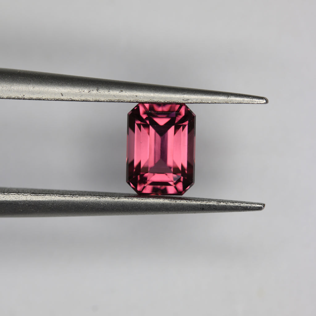 0.97ct Garnet