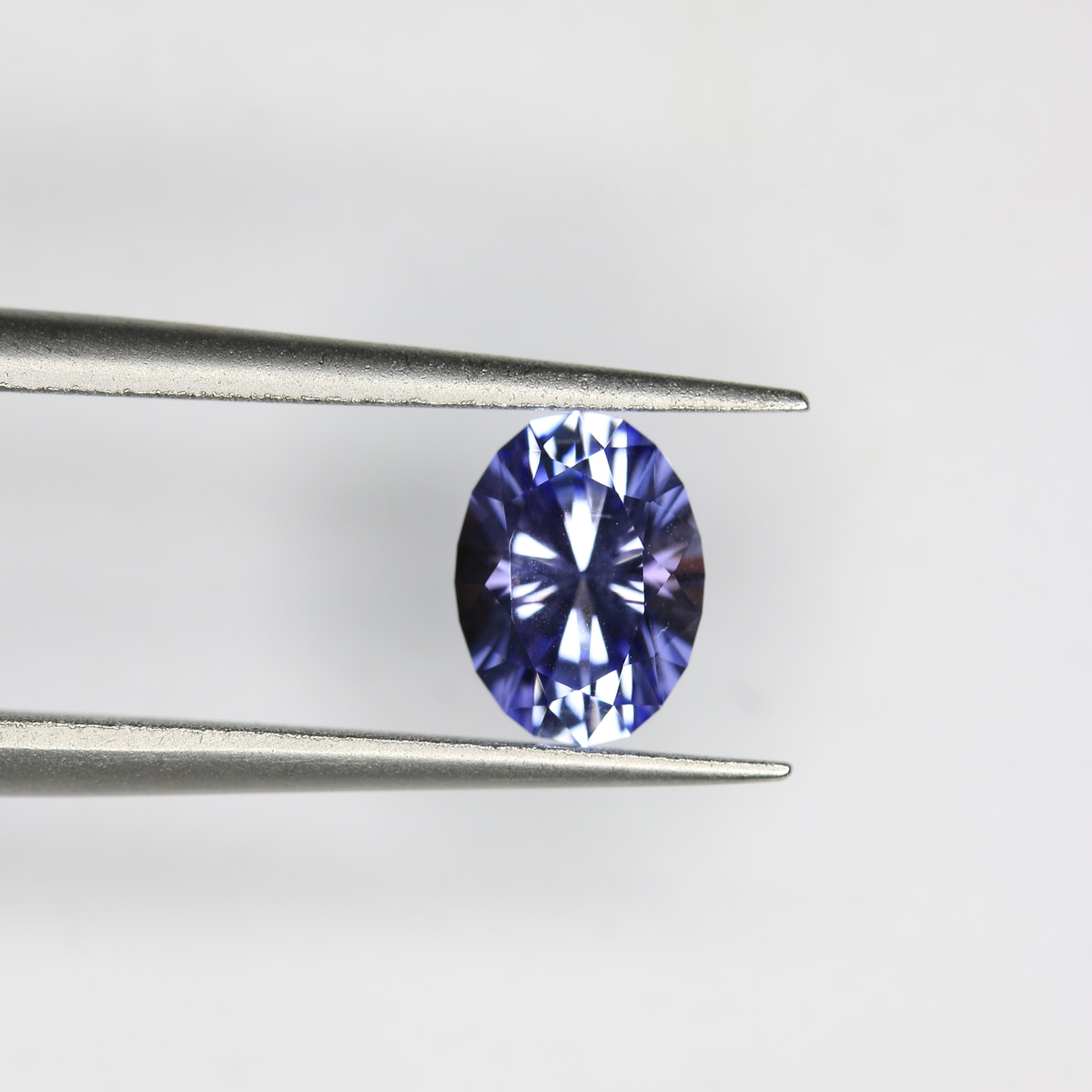 0.97ct Tanzanite - alternate view 2