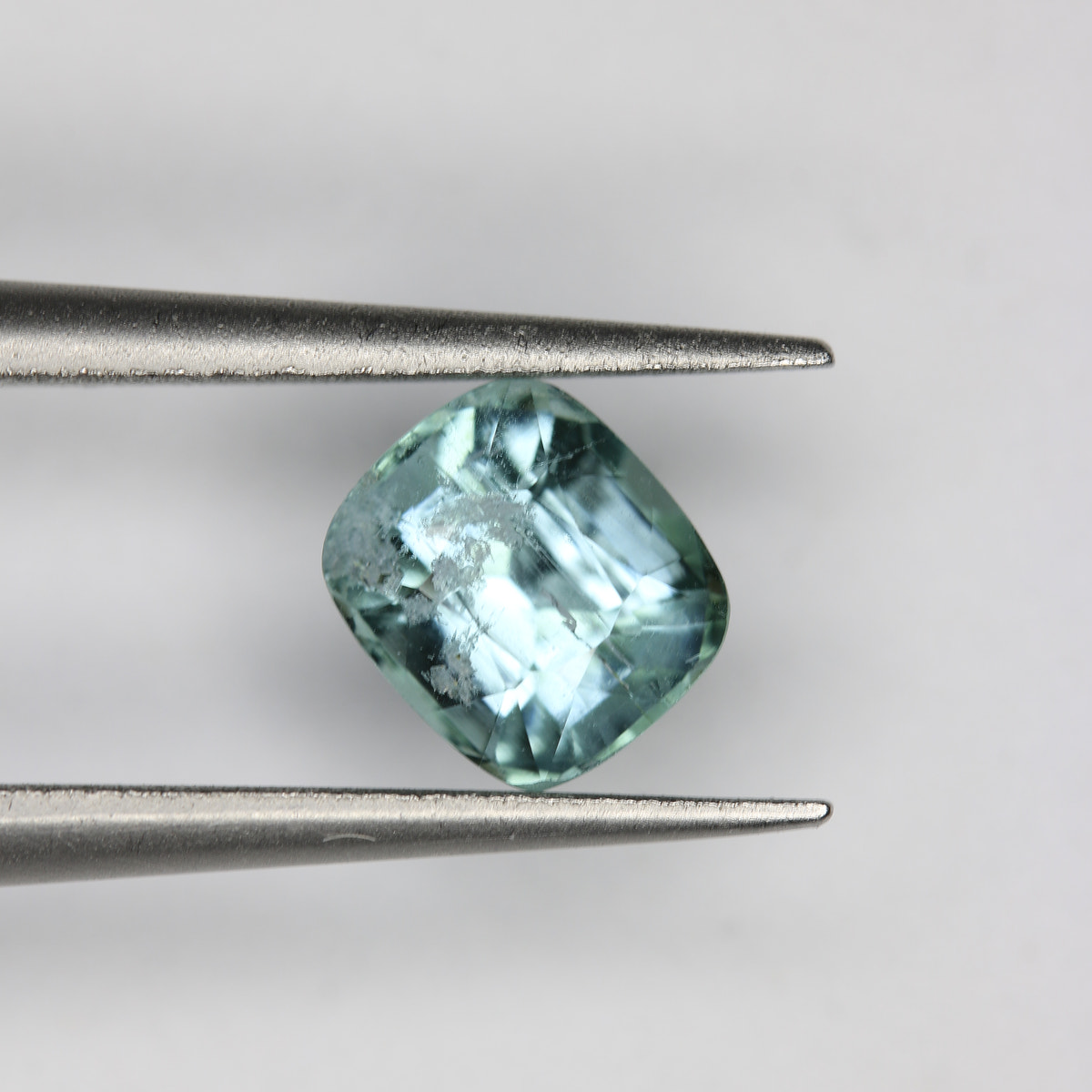0.98ct Tourmaline Blue - alternate view 2