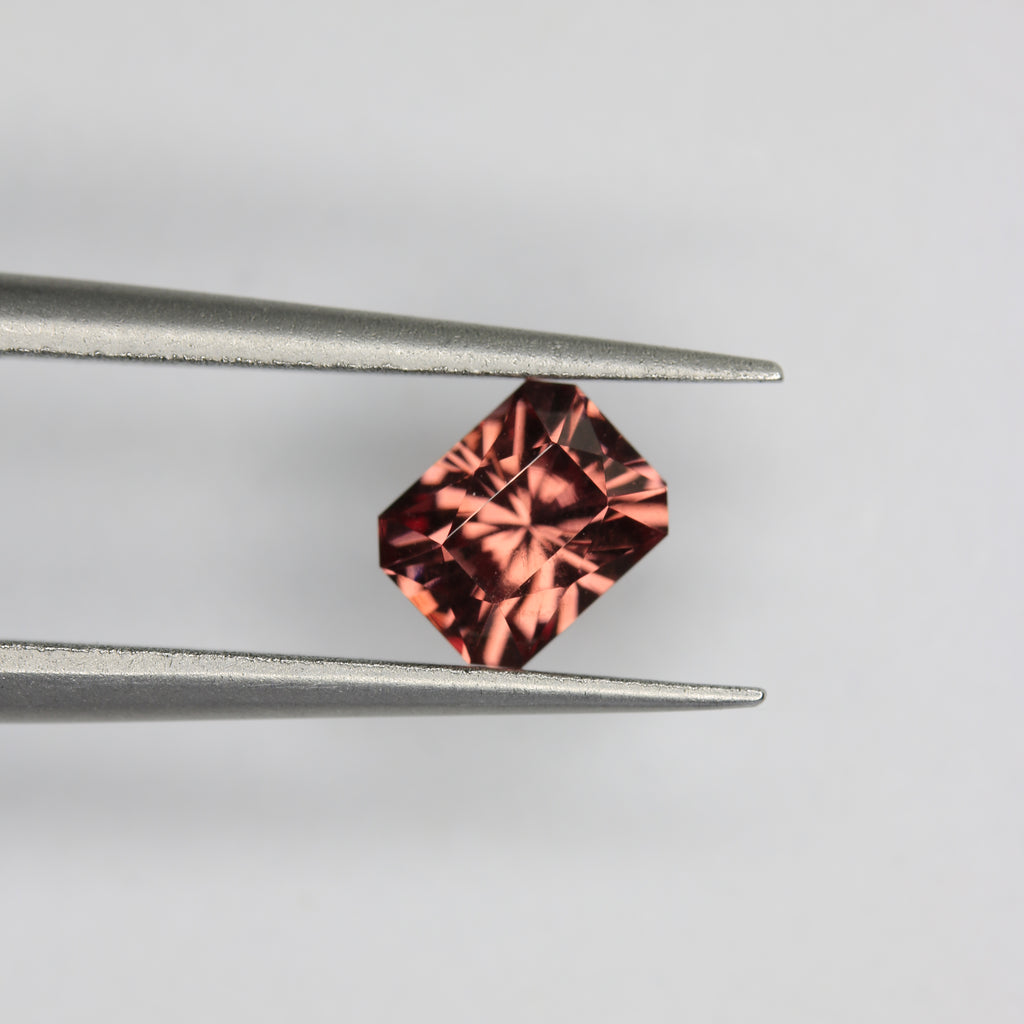 0.9ct Garnet Color Change - alternate view 3