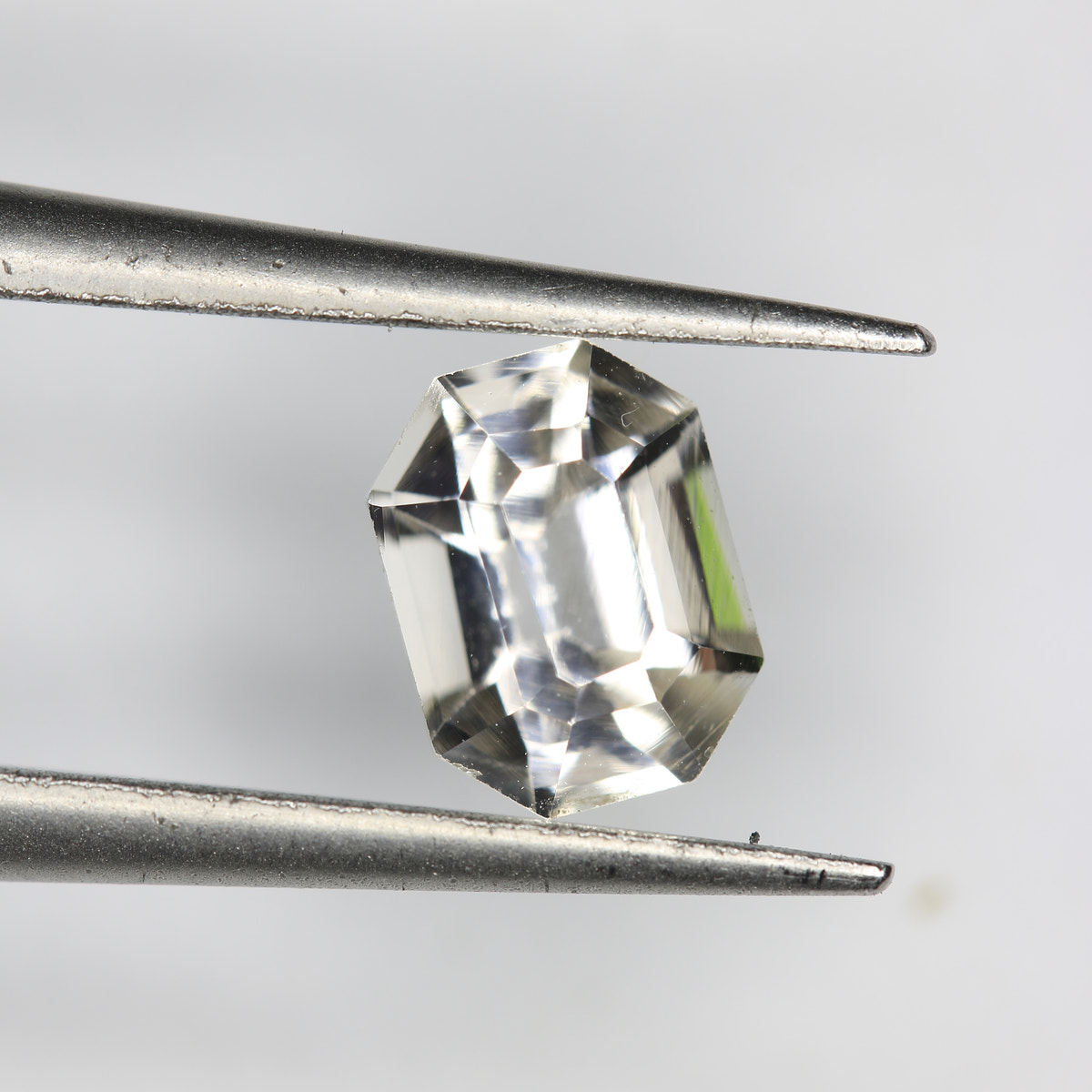 0.9ct Topaz