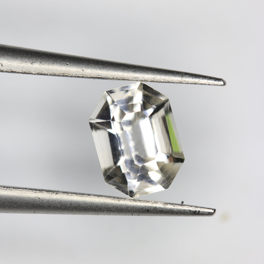 0.9ct Topaz