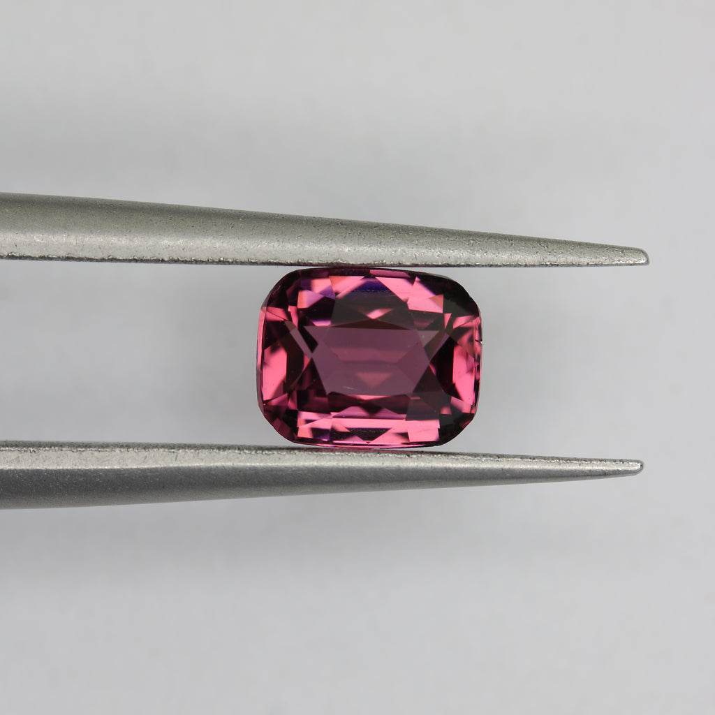 1.02ct Garnet Rhodolite