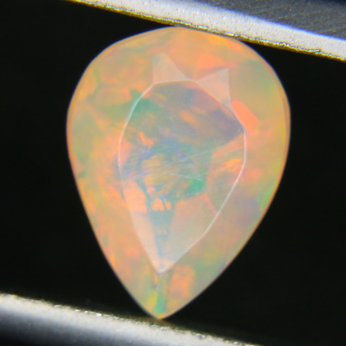 1.02ct Opal Welo - alternate view 2