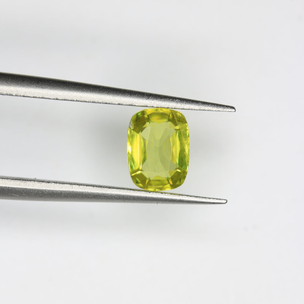 1.04ct Sphene - alternate view 2