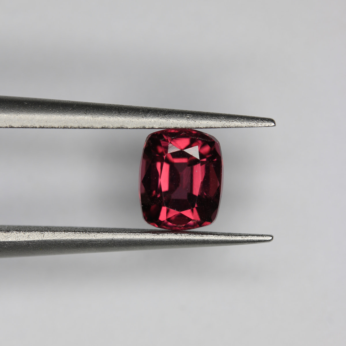 1.06ct Garnet Malaya