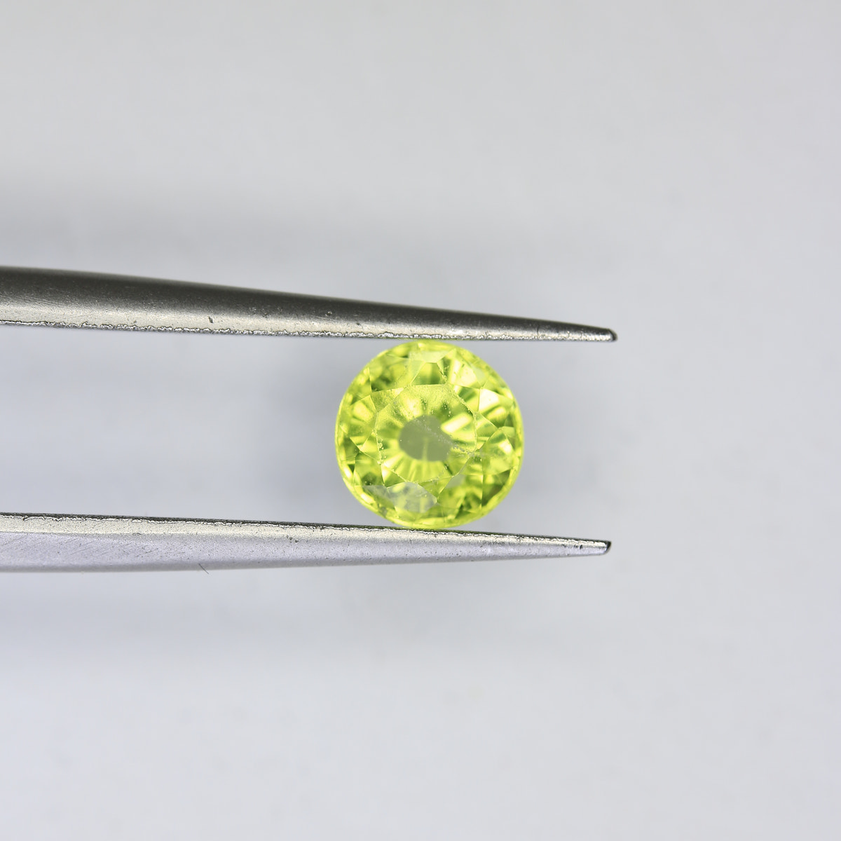 1.06ct Peridot