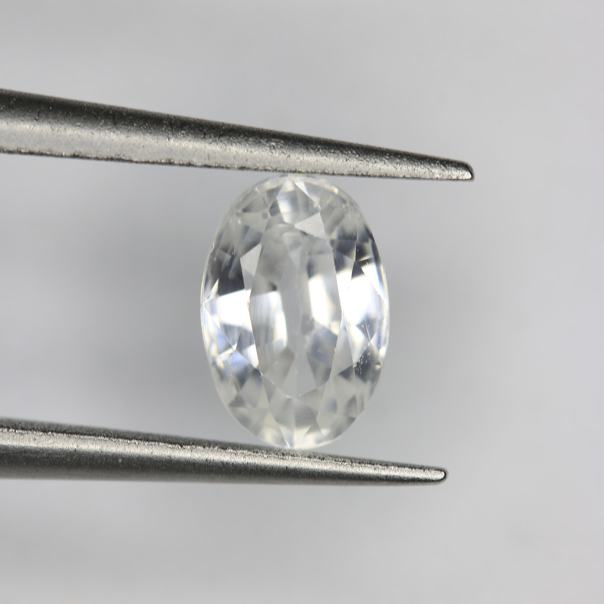 1.06ct Zircon White