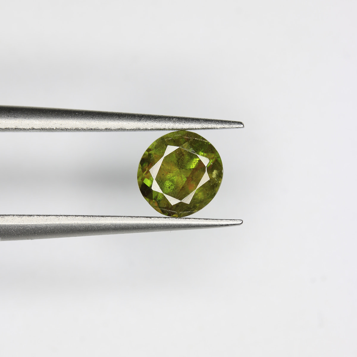 1.07ct Sphene