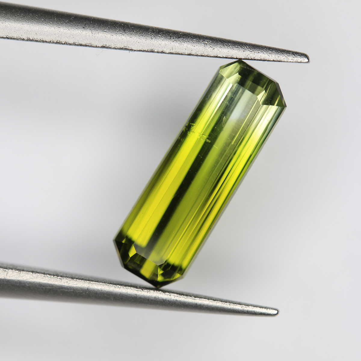 1.07ct Tourmaline Green - alternate view 2