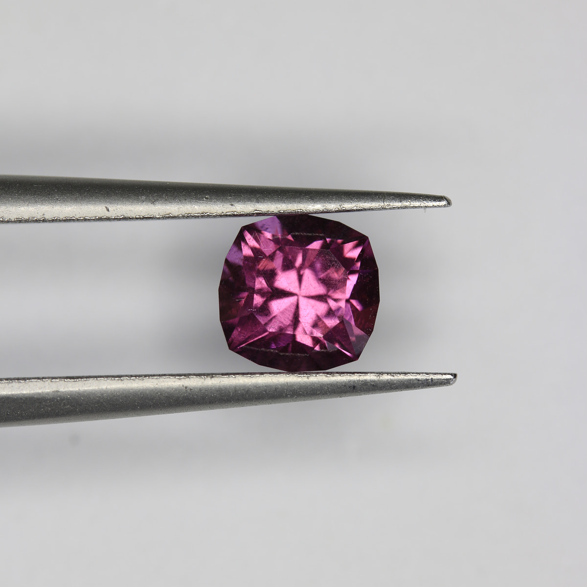 1.12ct Garnet