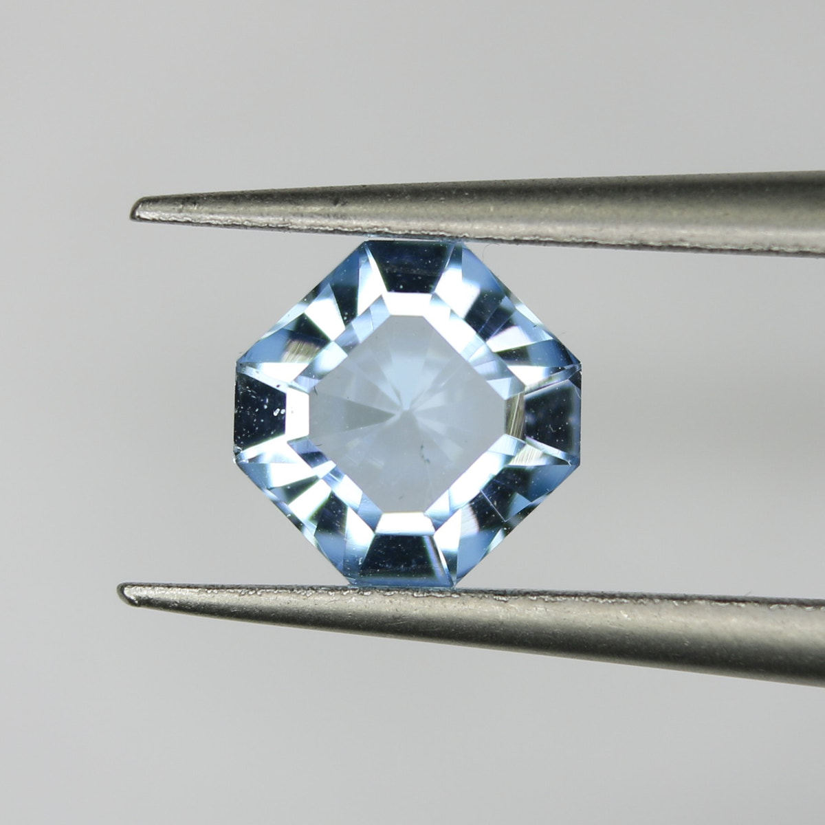 1.13ct Topaz Sky blue