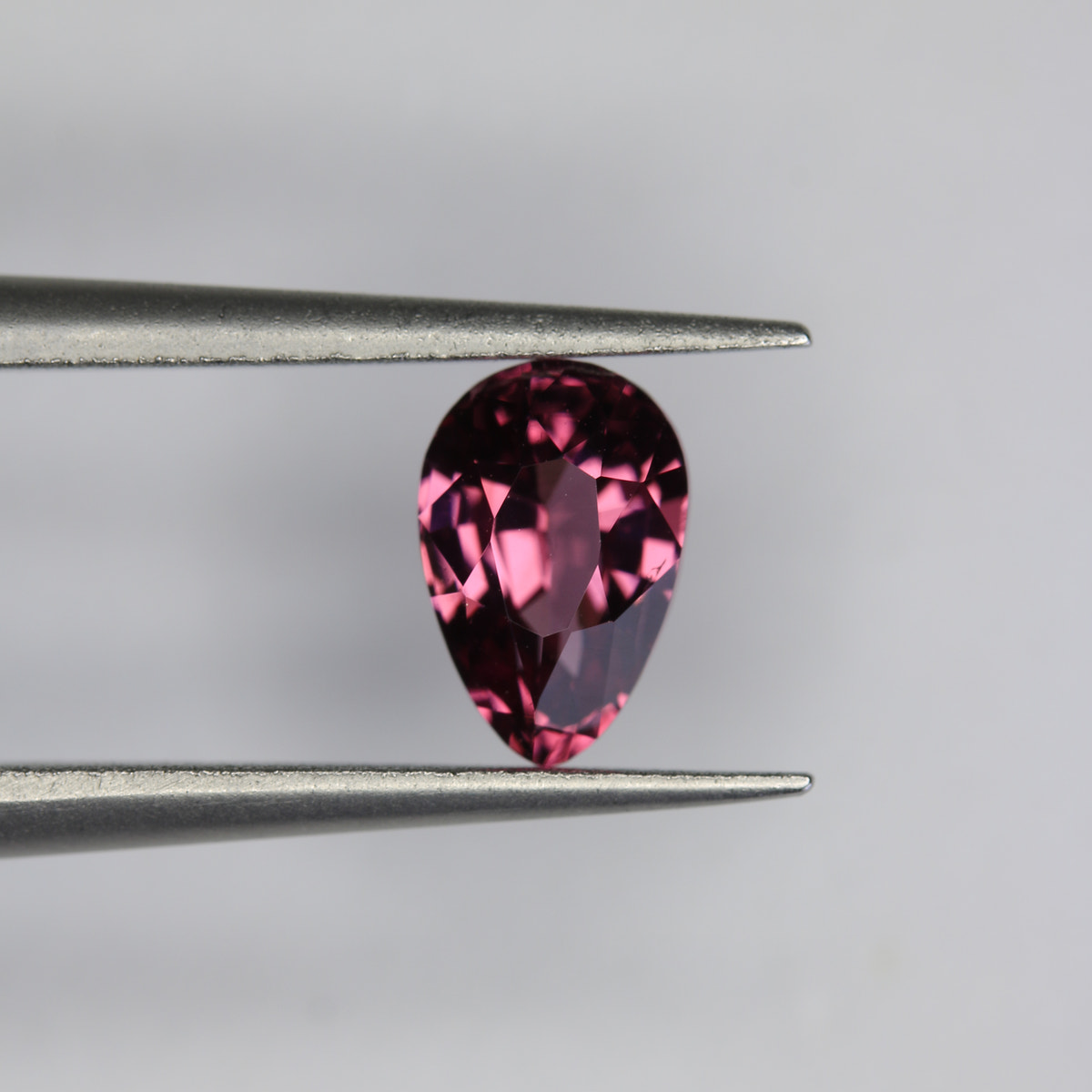 1.17ct Garnet - alternate view 2