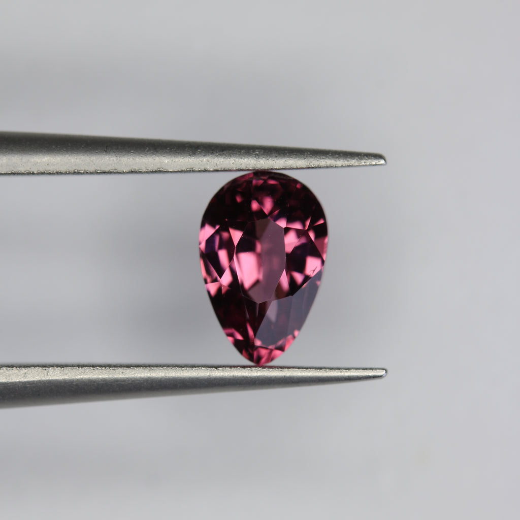 1.17ct Garnet - alternate view 2