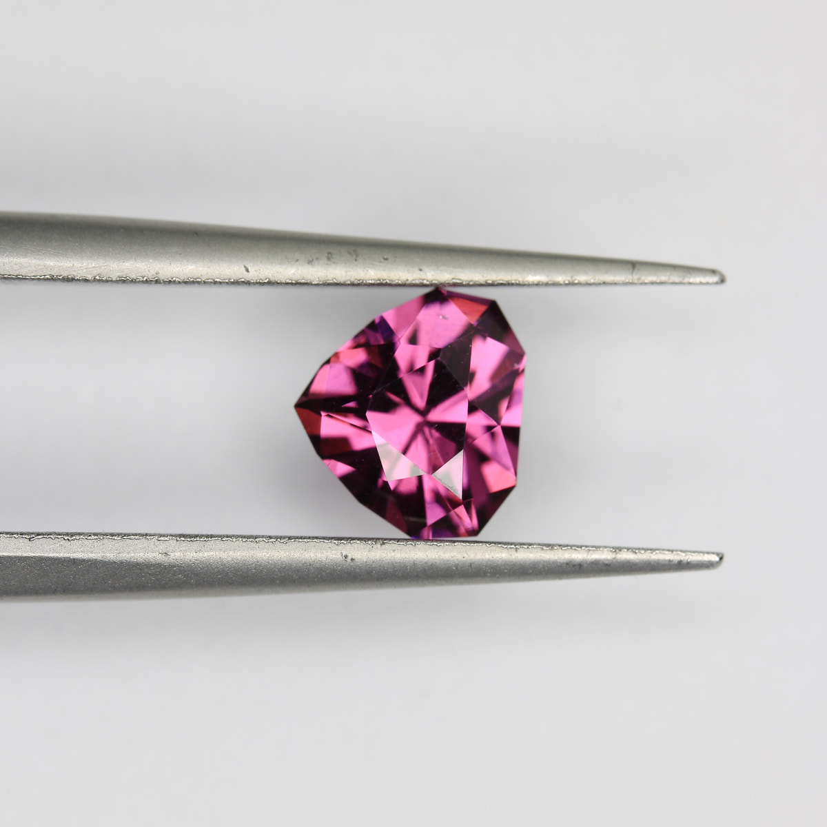 1.1ct Garnet Pink