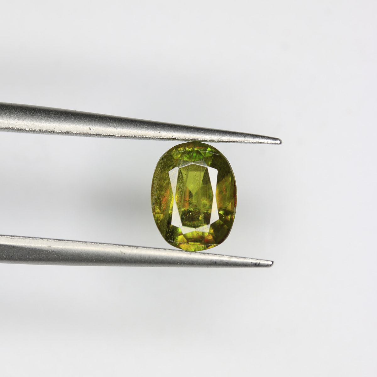 1.1ct Sphene - alternate view 2
