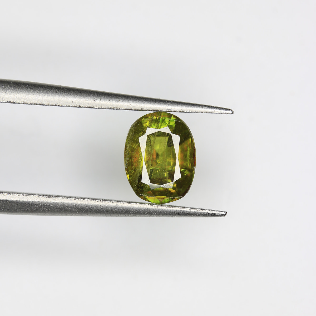 1.1ct Sphene
