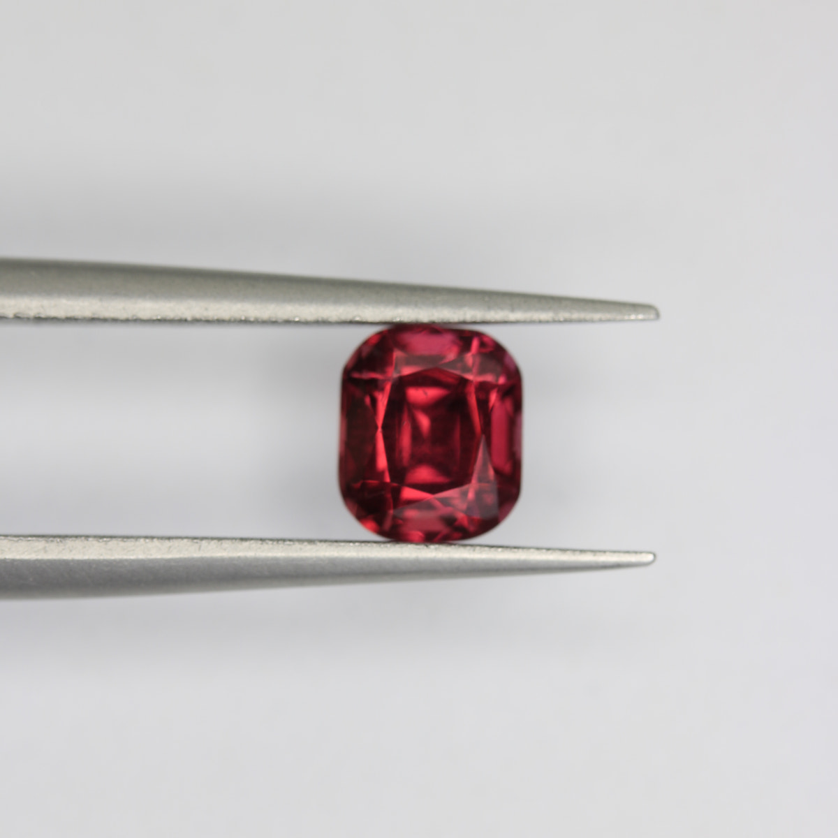 1.23ct Garnet