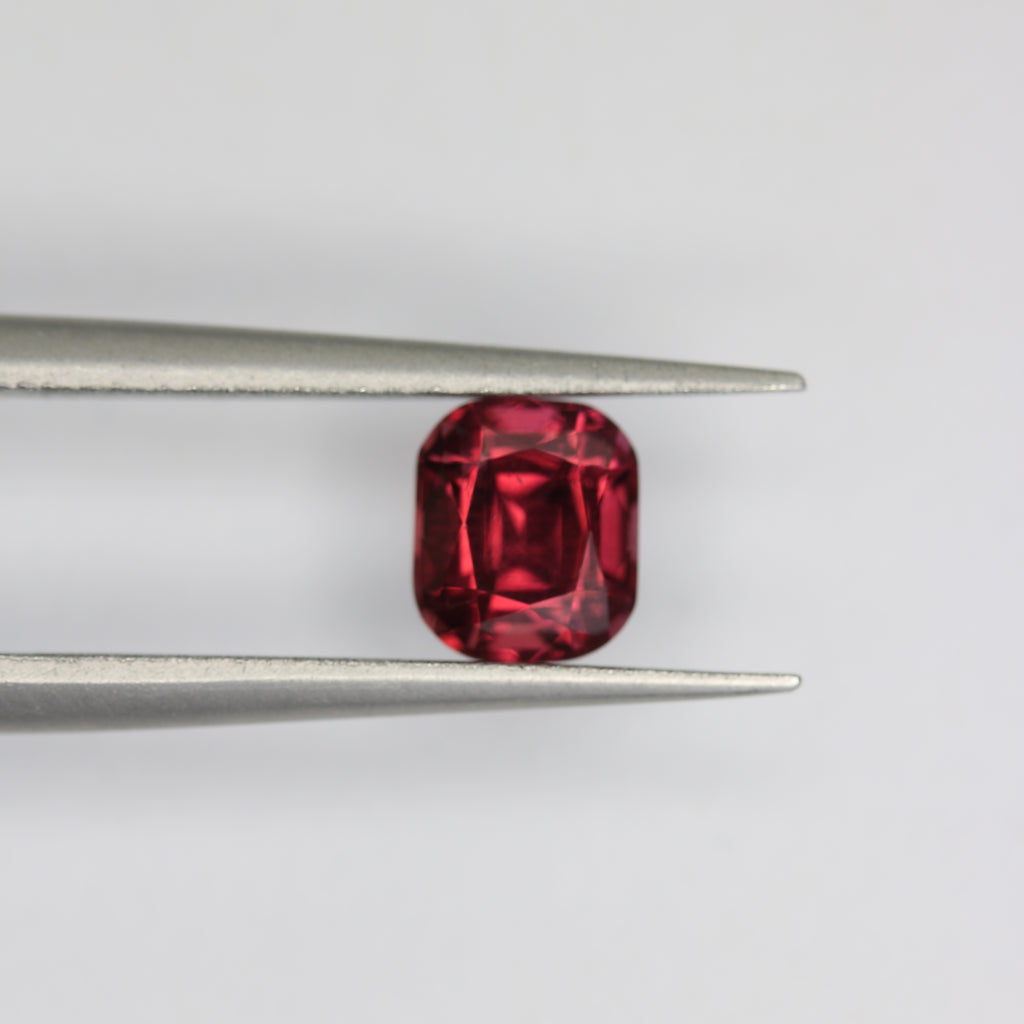1.23ct Garnet