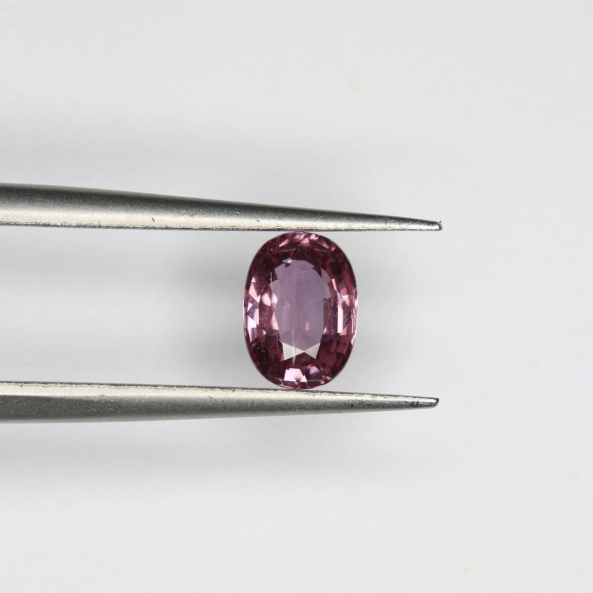 1.23ct Sapphire Pink - alternate view 2