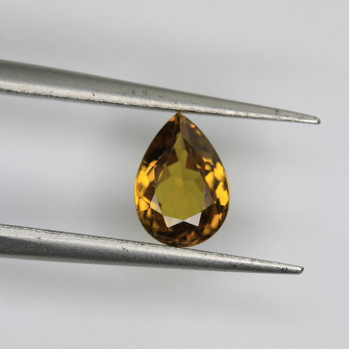 1.25ct Garnet Mali - alternate view 2