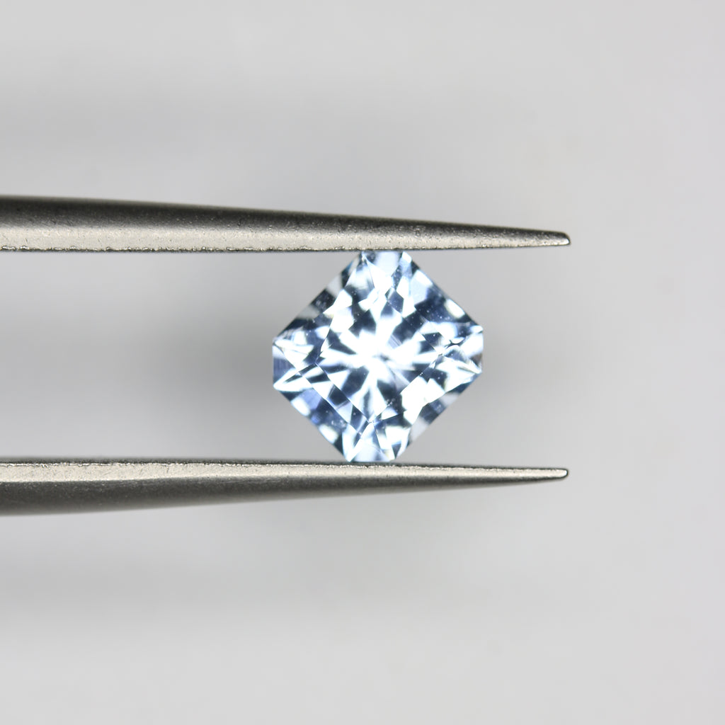 1.25ct Topaz Sky blue - alternate view 2