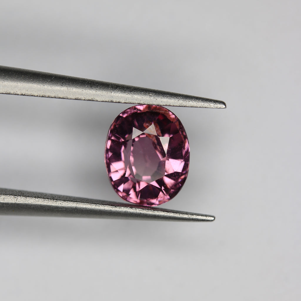 1.28ct Garnet Malaya - alternate view 2