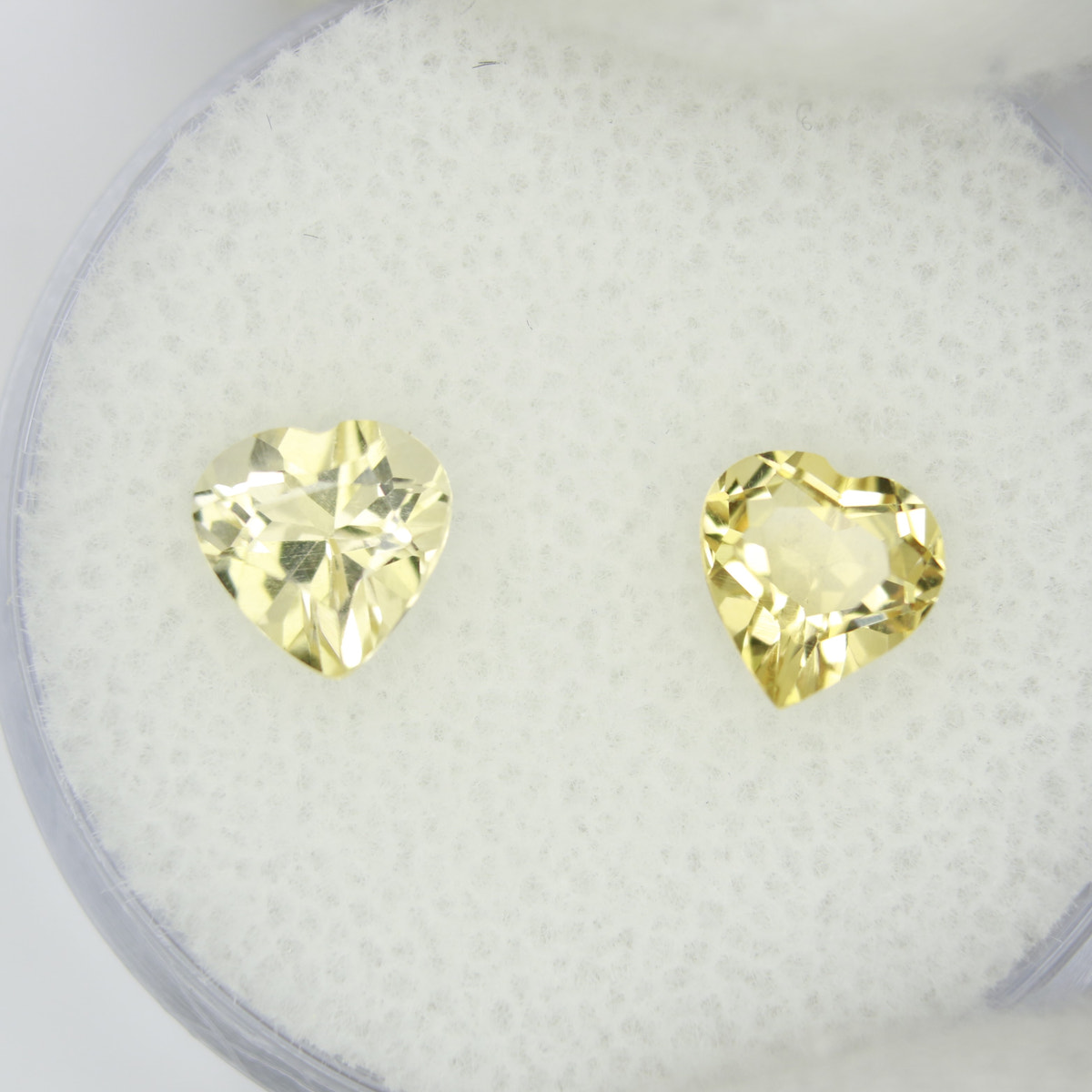 1.2ct Citrine Pair - alternate view 3
