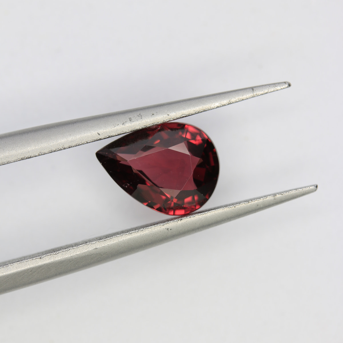 1.2ct Garnet - alternate view 2