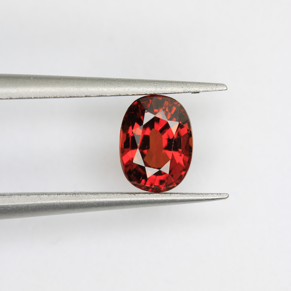 1.31ct Garnet Spessarite - alternate view 3