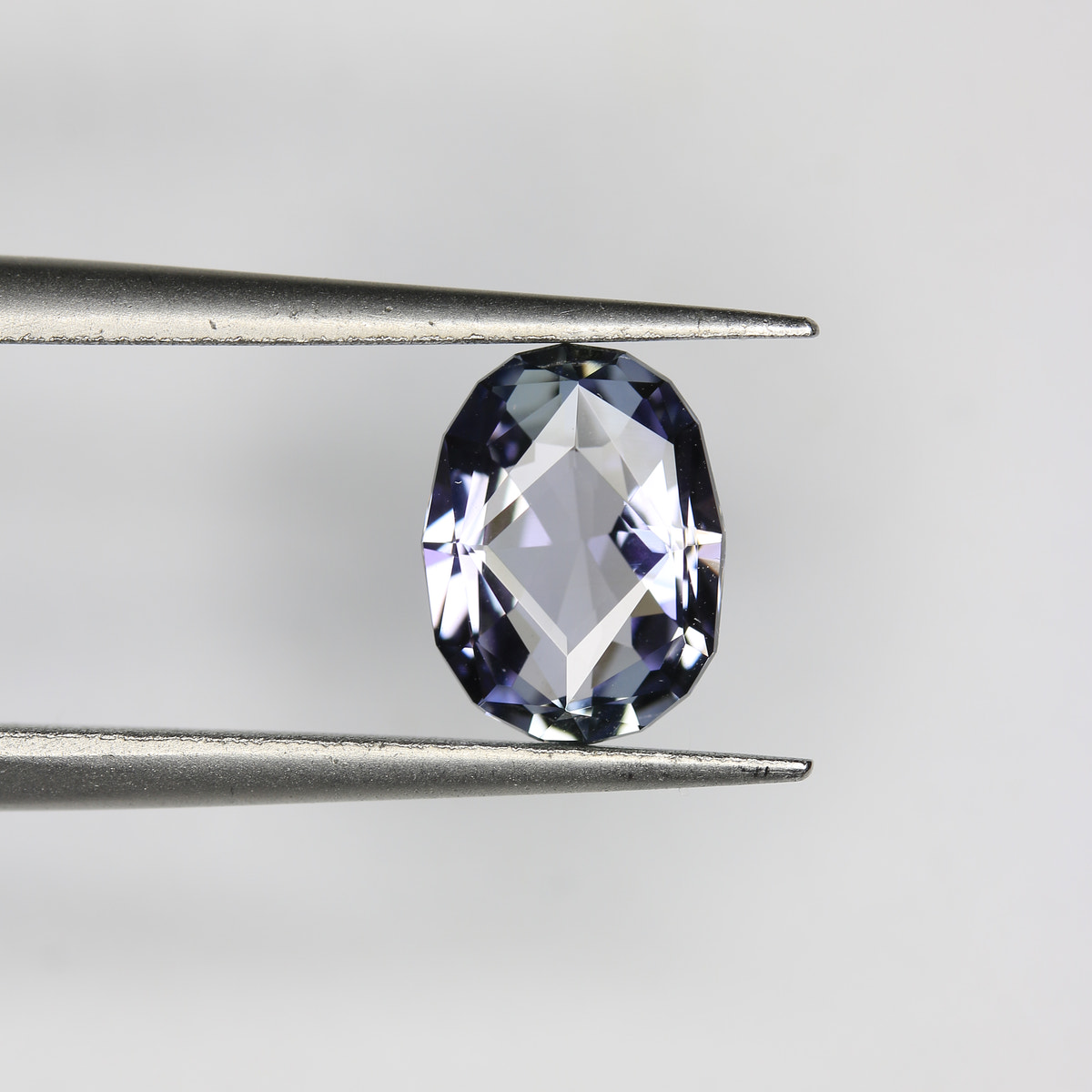 1.35ct Tanzanite - alternate view 2