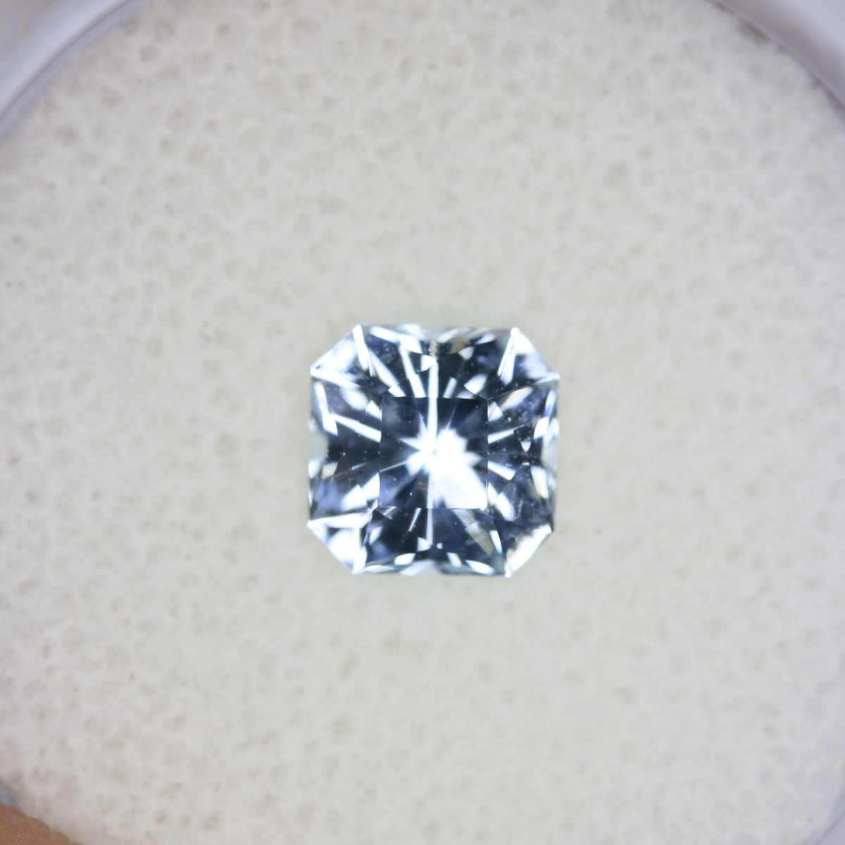 1.35ct Topaz Sky Blue - alternate view 2