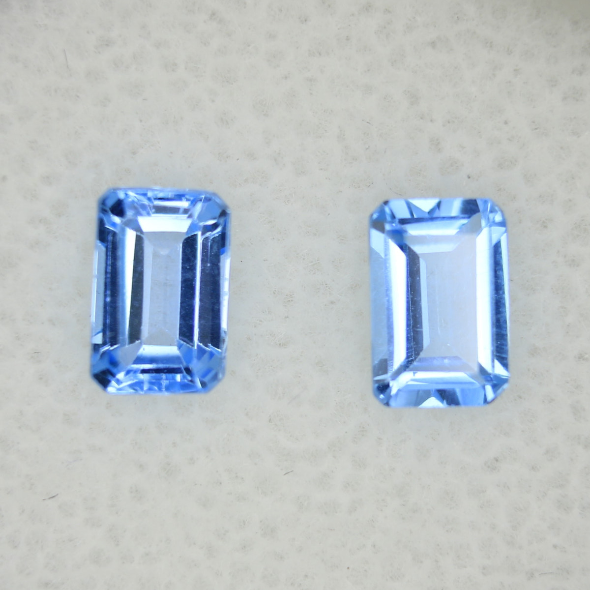1.35ct Topaz Swiss blue Pair - alternate view 2