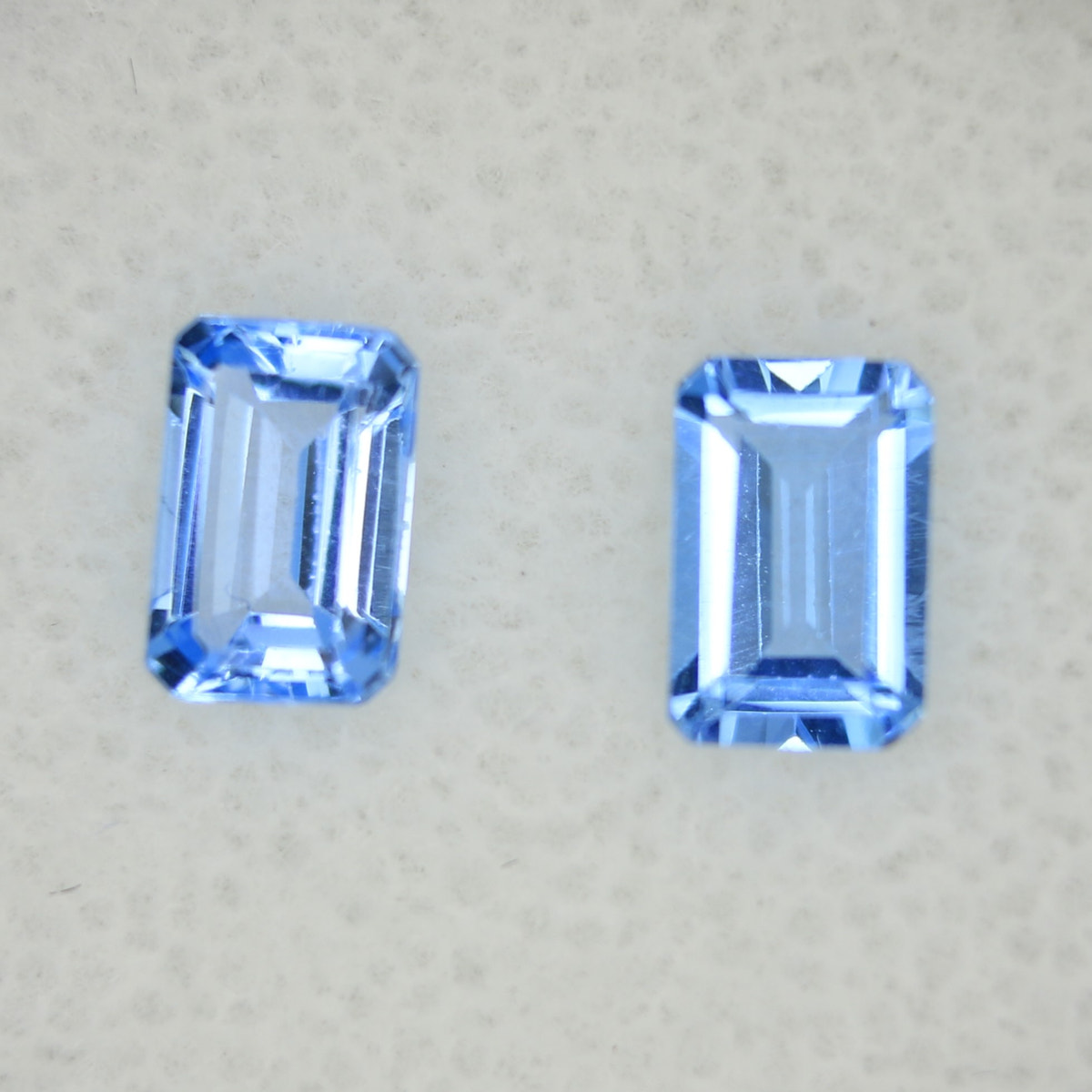 1.35ct Topaz Swiss blue Pair - alternate view 3