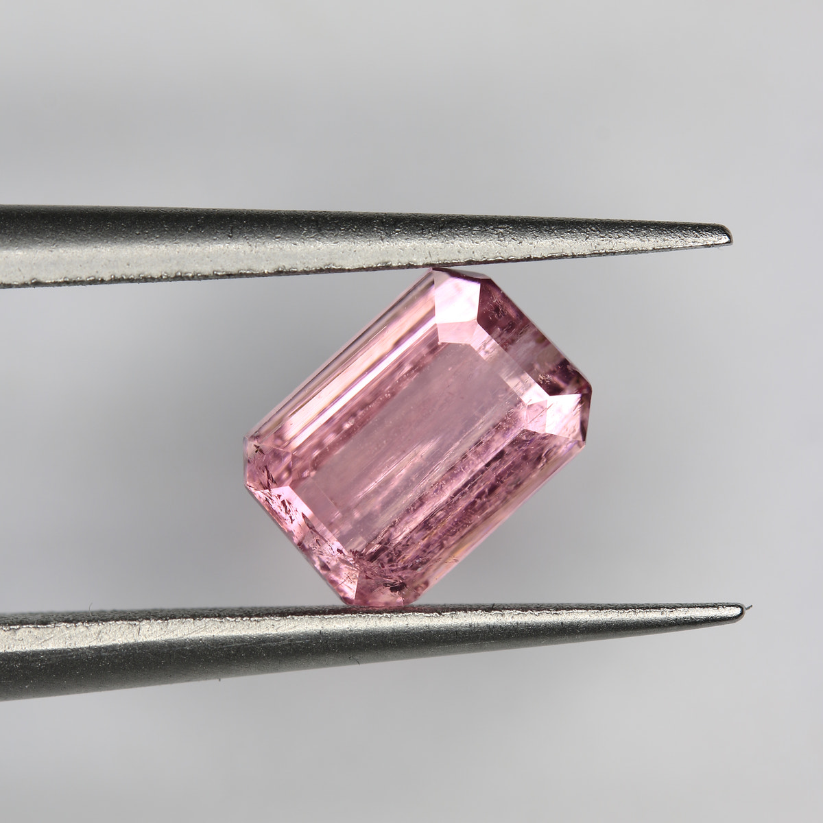 1.35ct Tourmaline Pink - alternate view 2