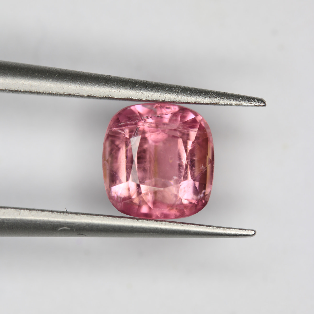 1.36ct Tourmaline Pink - alternate view 2