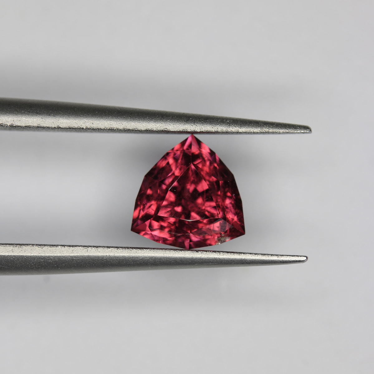 1.37ct Garnet