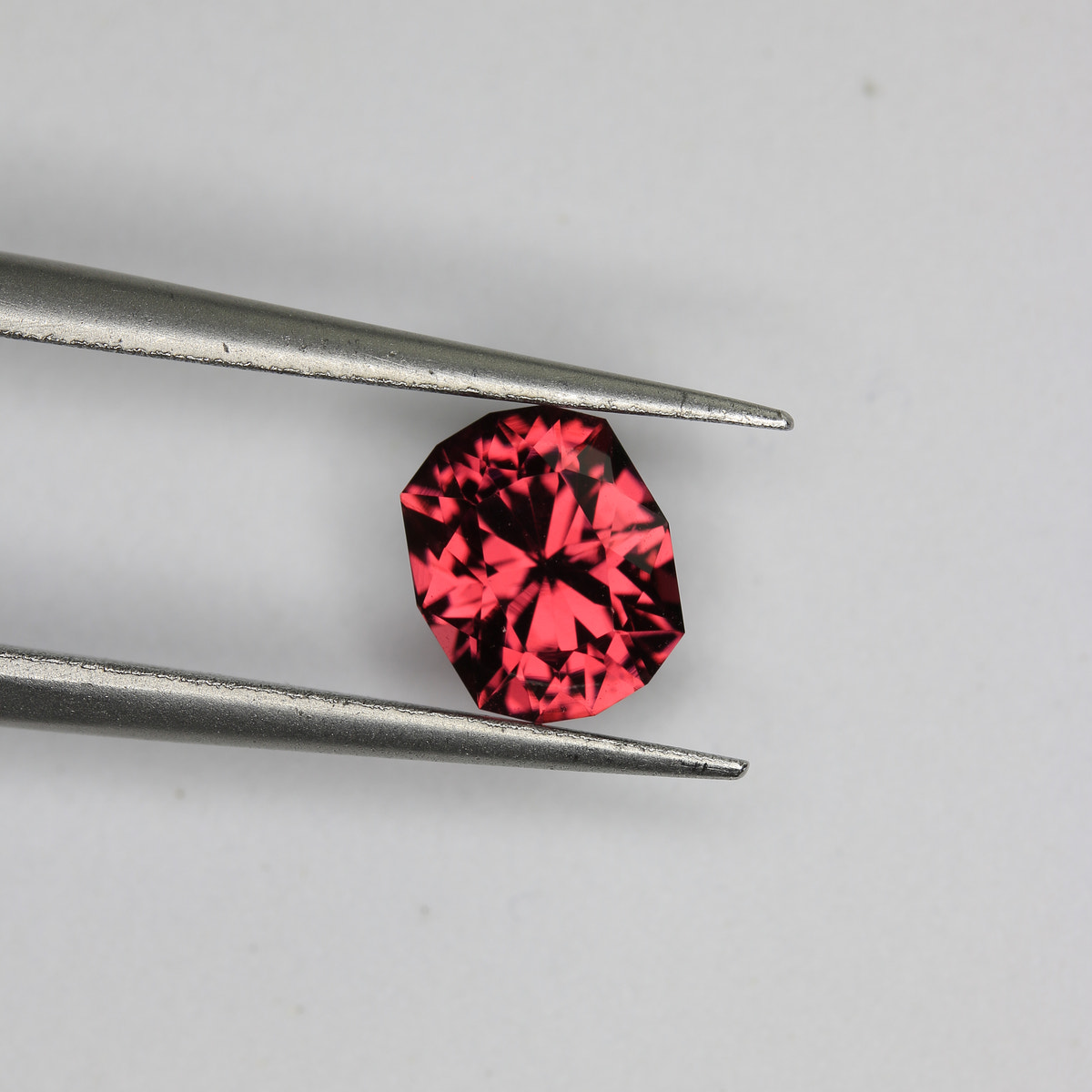 1.37ct Garnet