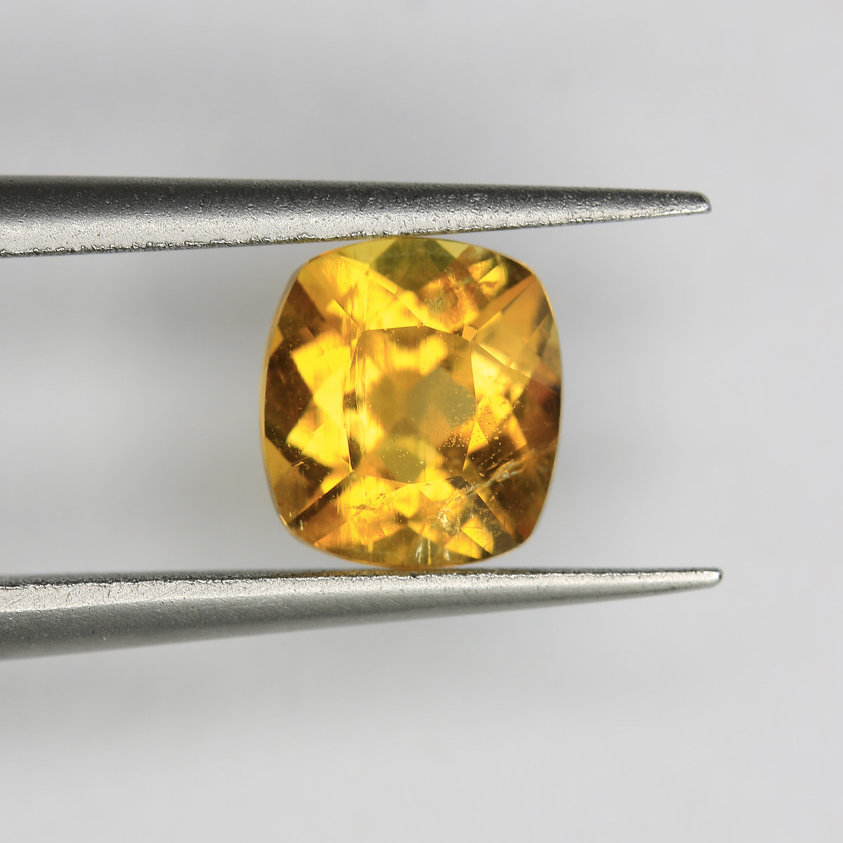 1.38ct Clinohumite