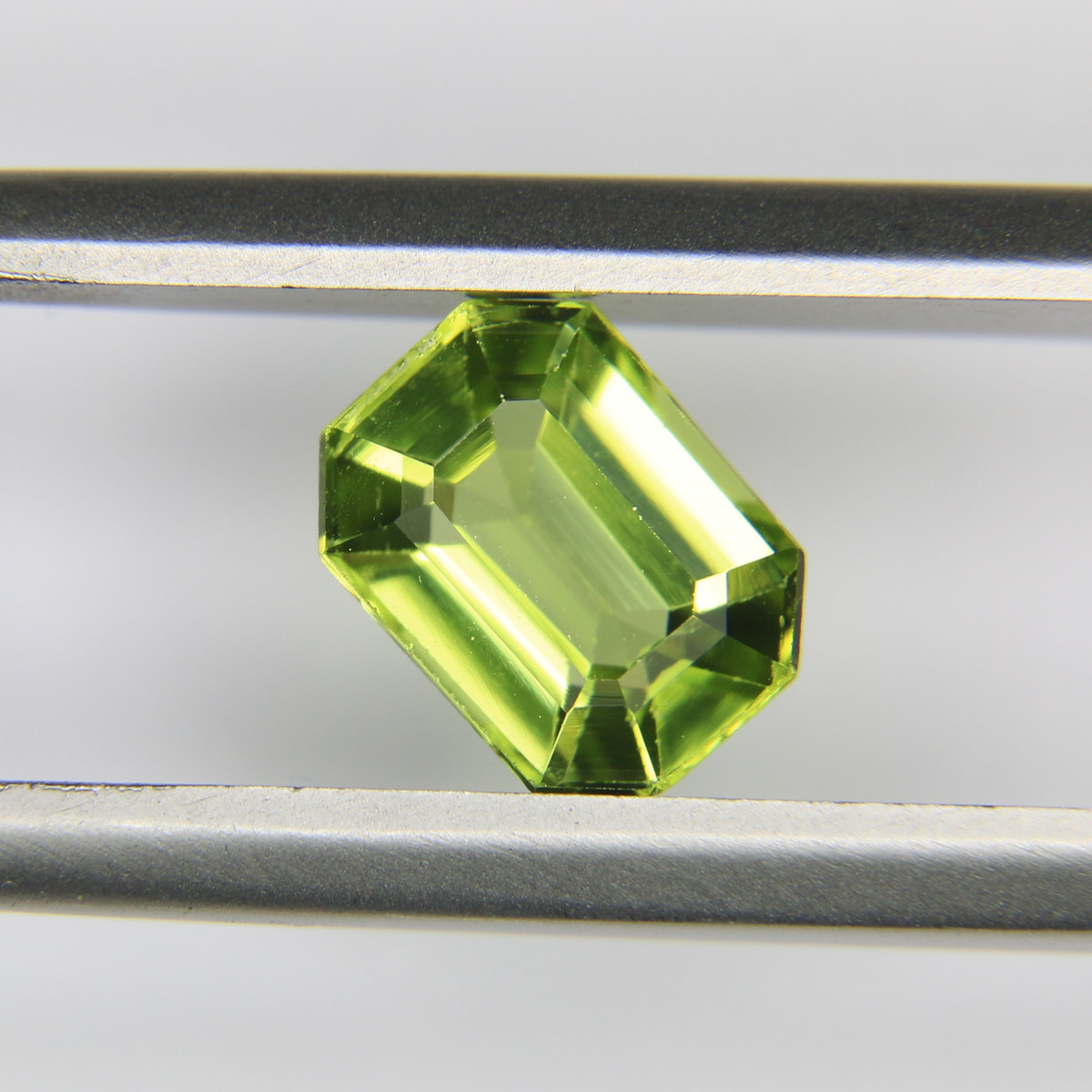 1.42ct Peridot