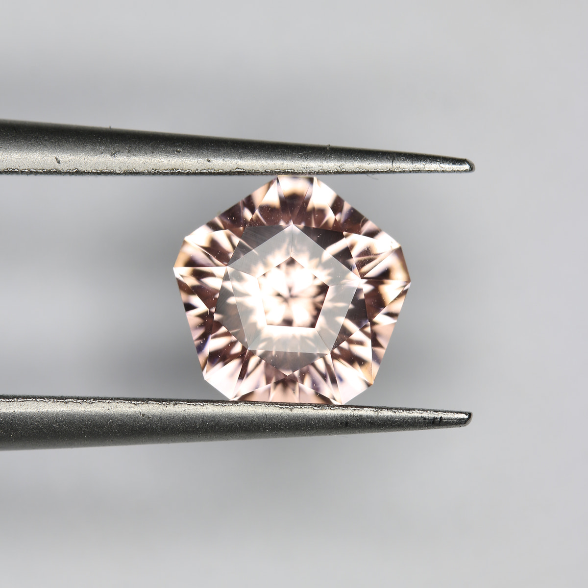 1.45ct Tourmaline Pink - alternate view 2