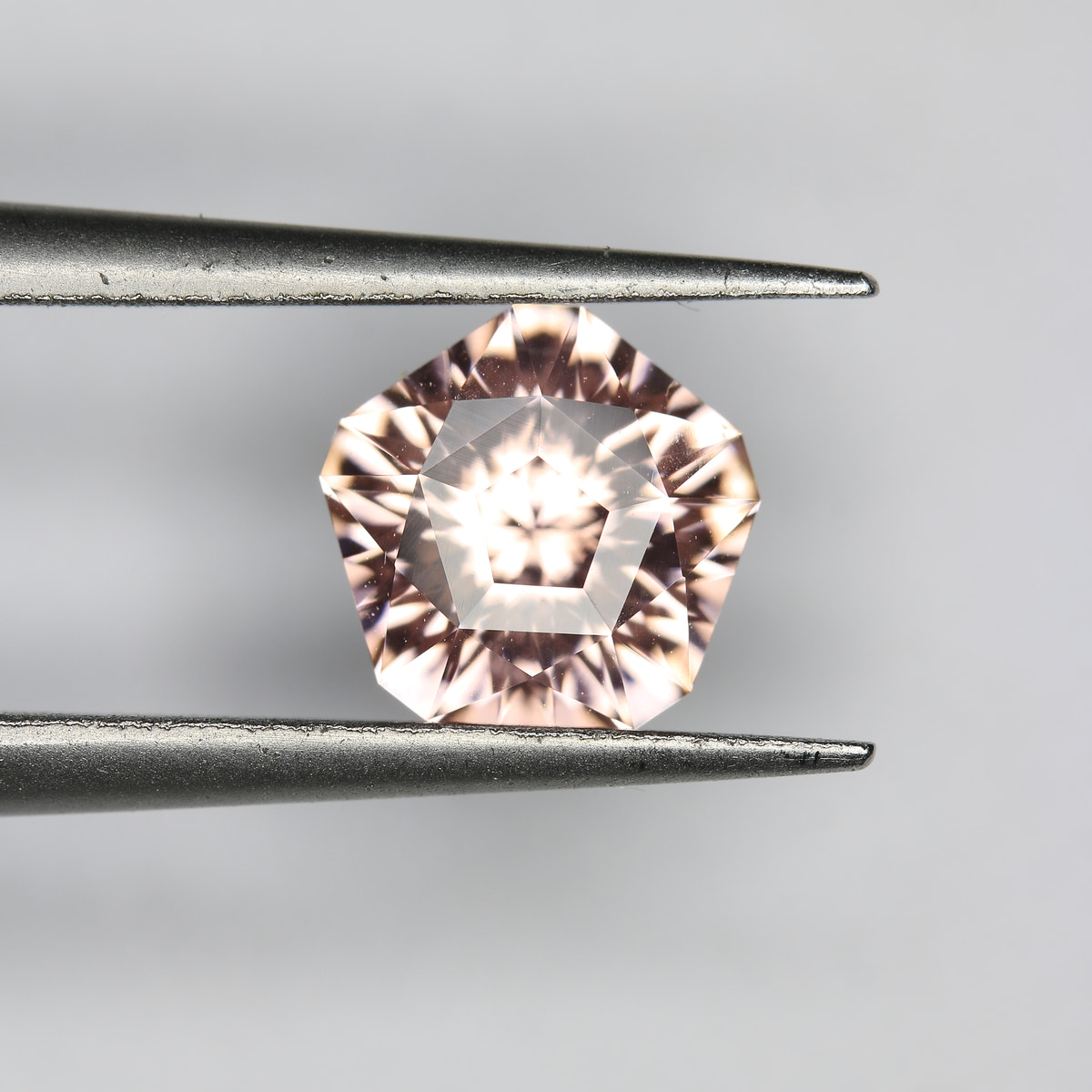1.45ct Tourmaline Pink - alternate view 3
