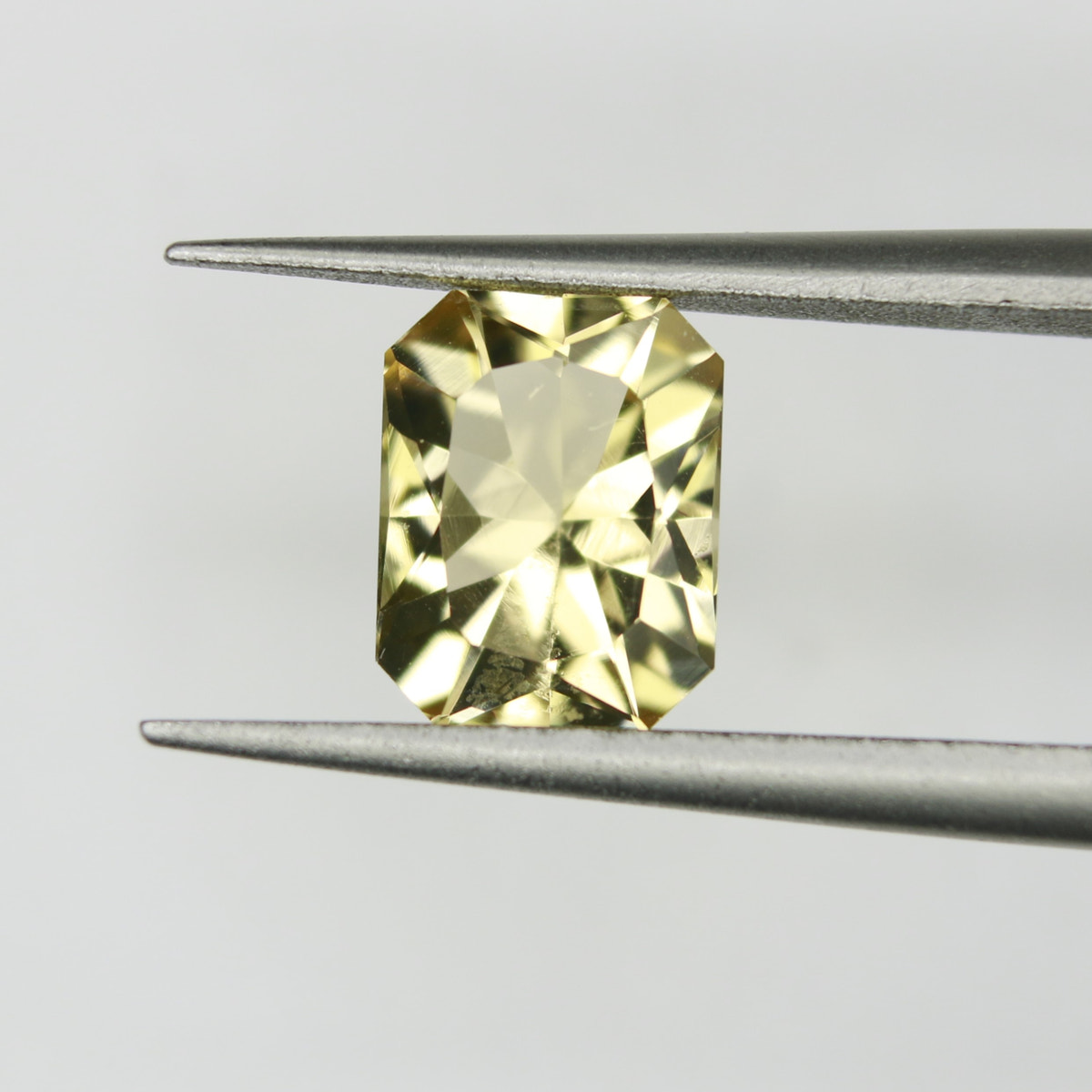 1.46ct Citrine - alternate view 3