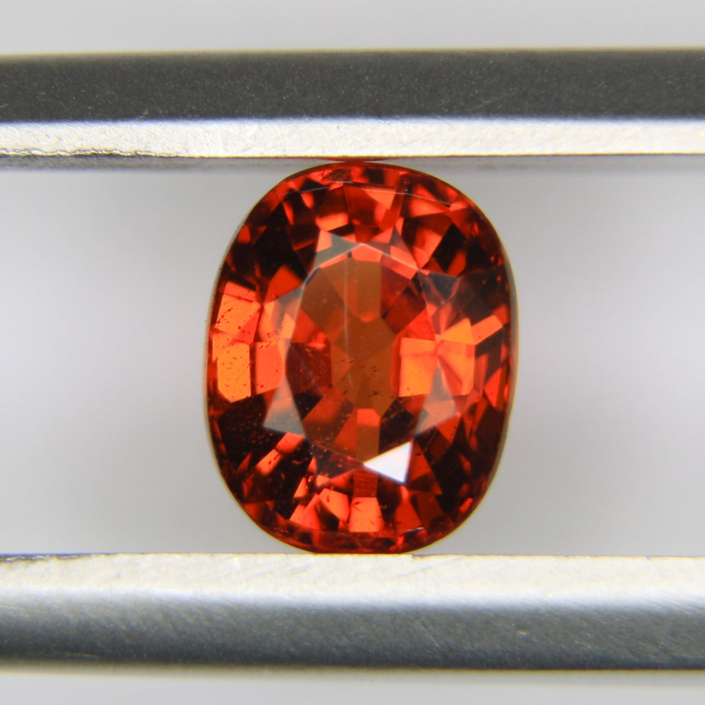 1.46ct Garnet Spessarite - alternate view 4