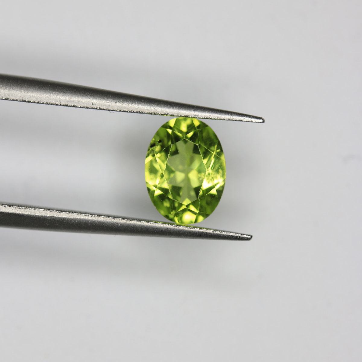 1.49ct Peridot - alternate view 2
